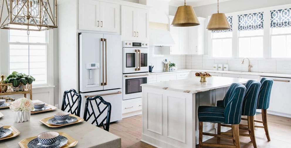 Less Versatile-colored Appliances in Kitchens