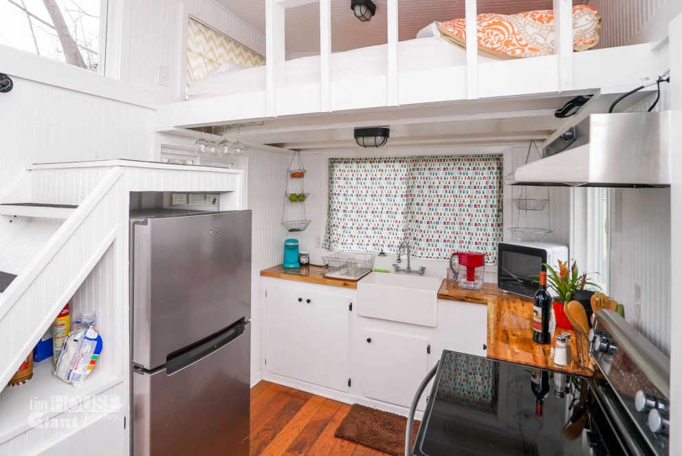 tiny house cabinets