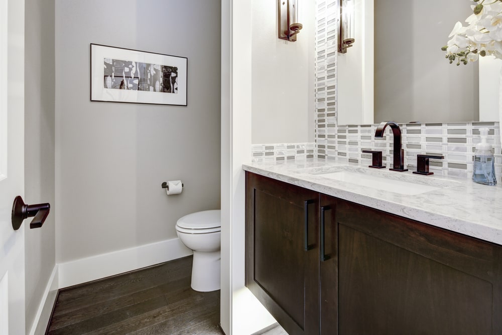 backsplash and sidesplash for a bathroom vanity