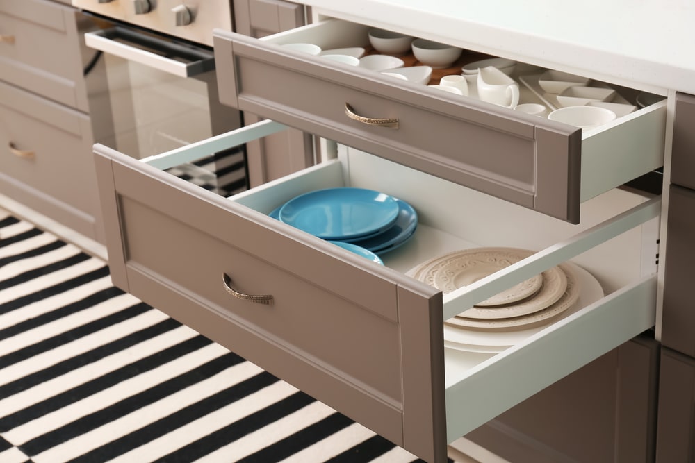 shaker style kitchen drawers