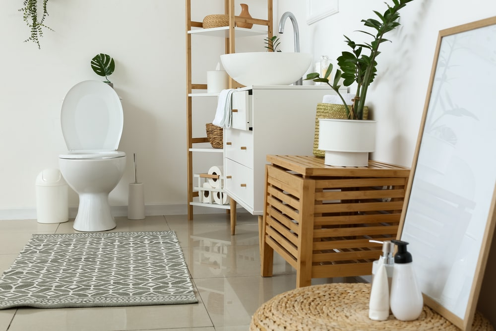 https://cut2size.ca/uploads/system_files/6._bathroom_vanity_and_shelves_near_the_toilet_min.webp